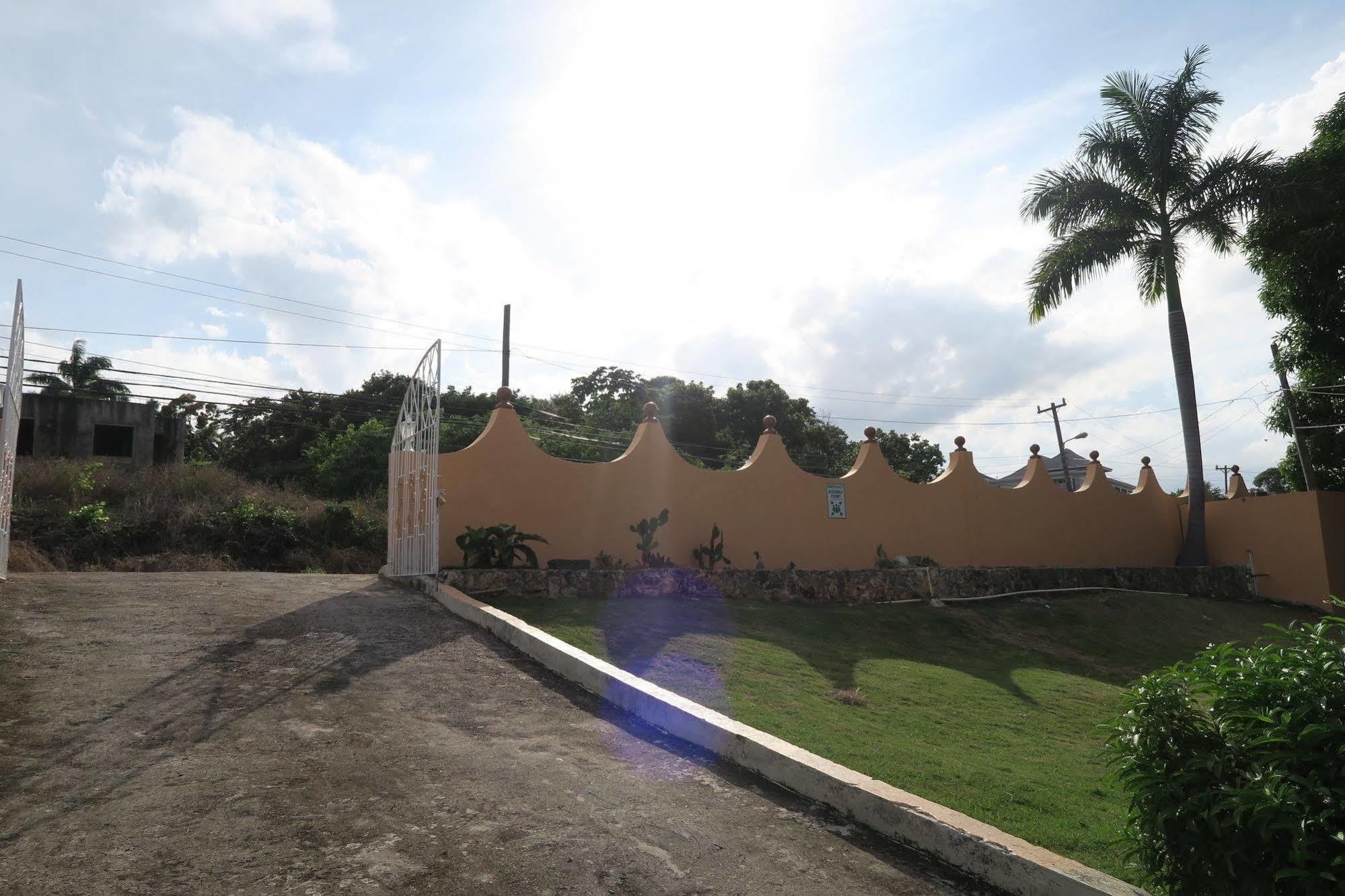 Enchanted Villas Inn Montego Bay Luaran gambar